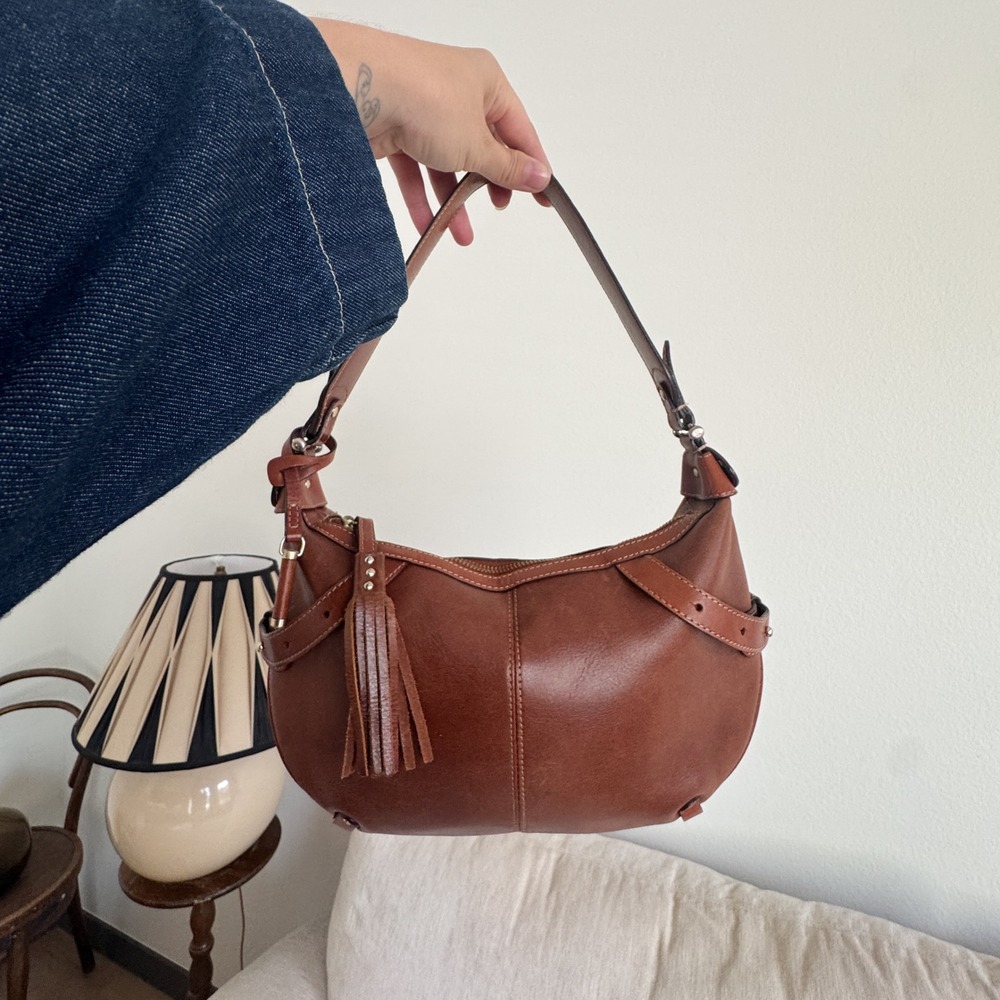 VTG Brown Leather Tassel Hobo Shoulder Bag Purse Cognac Minimal Liz Claiborne